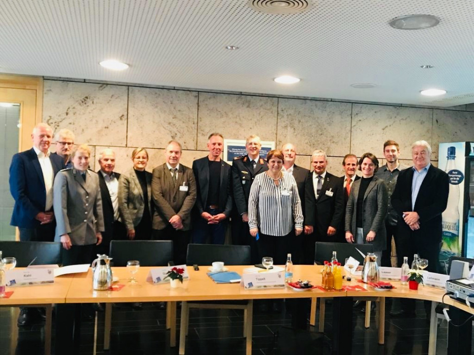 Foto: Konstituierende Sitzung des Beirates ‚Spitzensportförderung Bundeswehr‘ am 7. Dezember 2018 Foto: Konstituierende Sitzung des Beirates ‚Spitzensportförderung Bundeswehr‘ am 7. Dezember 2018